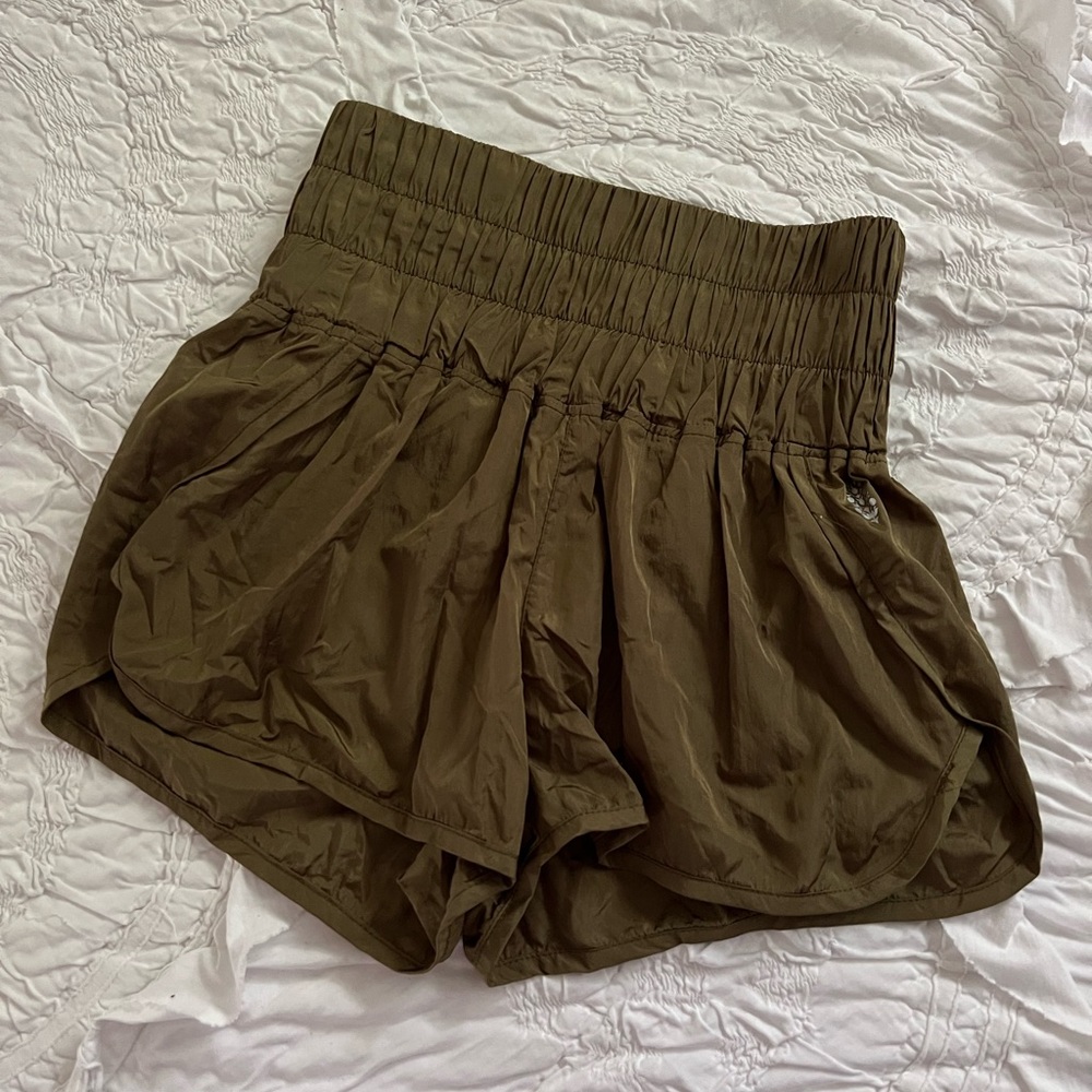 Free People FP Movement the way home shorts in Army size XS